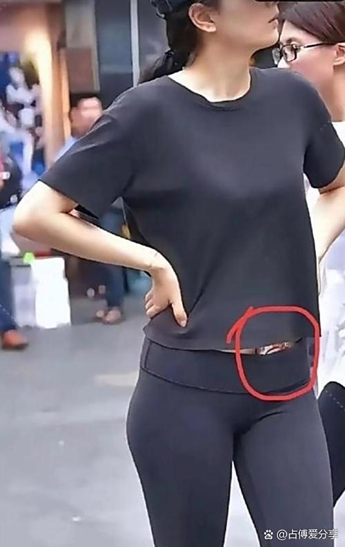 衣服没口袋手机怎么放