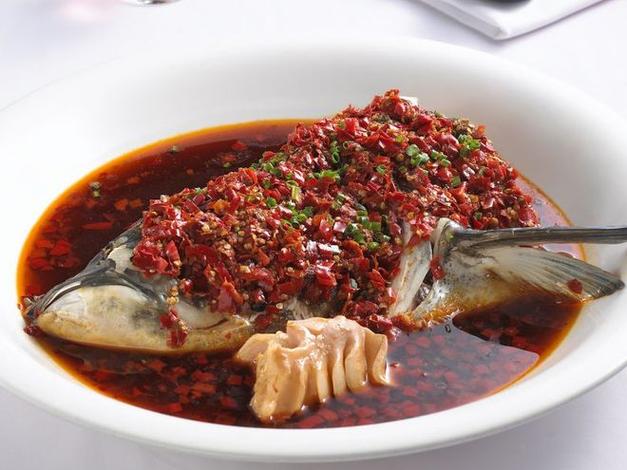 鱼头里面红色的肉