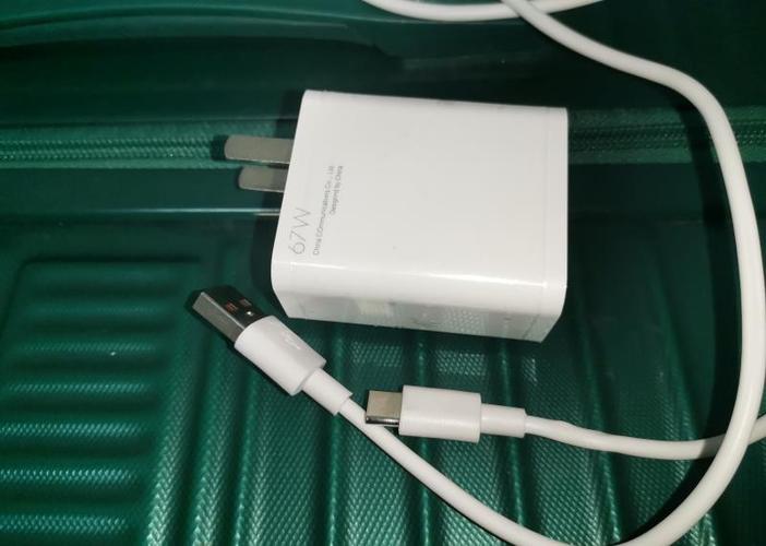 闪充80w和67w哪个好