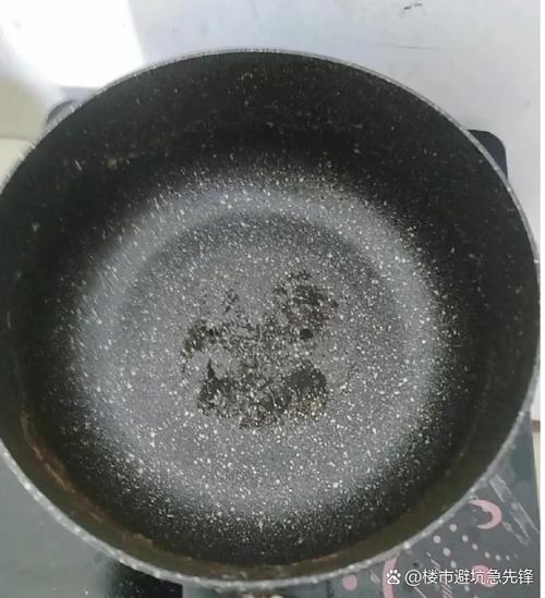 不粘锅涂层有毒吗