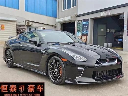 尼桑轿跑价格及图片