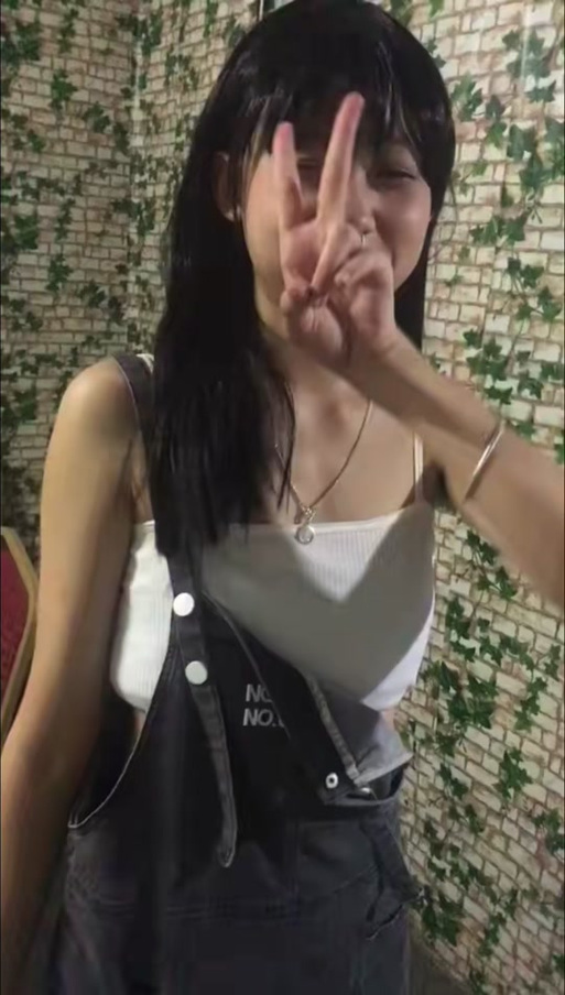 蛇姐纪录片高清在线播放