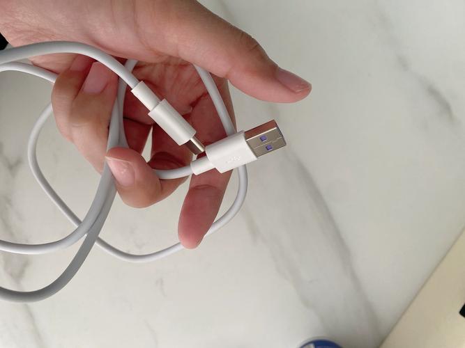 华为荣耀20能用耳机线吗