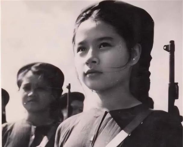 抗日女英雄银金花身高