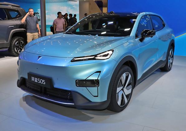 深蓝s5报价及图片
