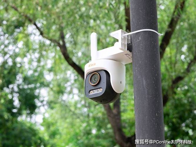 小湃摄像头晚上的探照灯怎么关掉