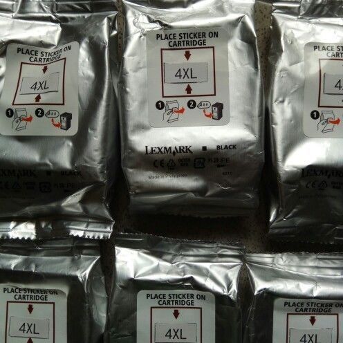 只有彩色墨盒可以打印黑色吗