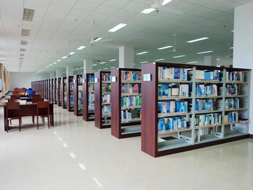 湖南工程学院图书馆登录截图2