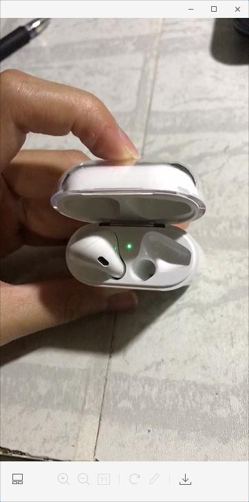 airpods黄灯常亮