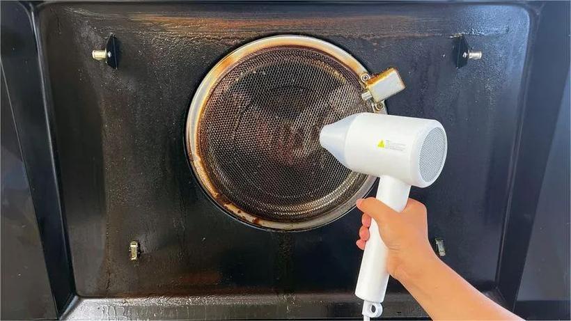 油烟机有一半往外吹风截图2