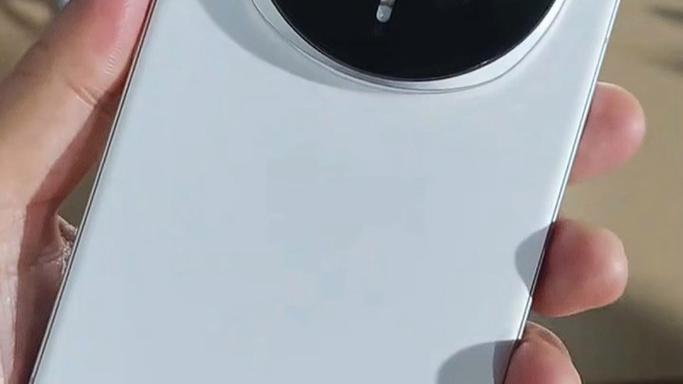 手机颜色太鲜艳怎么办