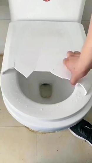 马桶盖坏了怎么修