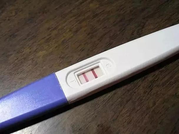验孕棒图片
