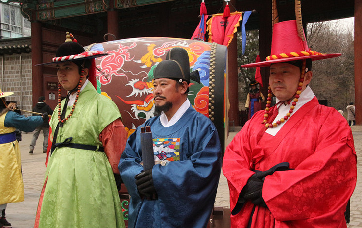 韩国的国服是什么