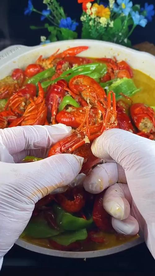 龙虾什么季节吃
