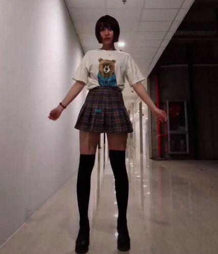 长腿特效的相机
