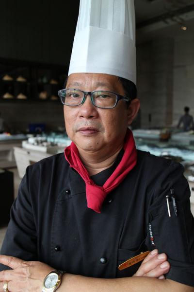 黄汉伟个人图片
