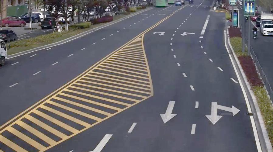 车道鱼肚线是什么意思