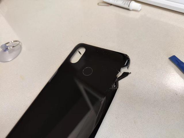 小米8后盖开胶