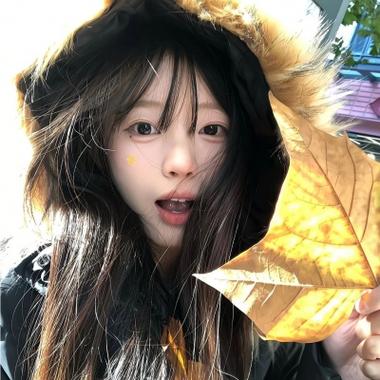 纯欲头像女生真人