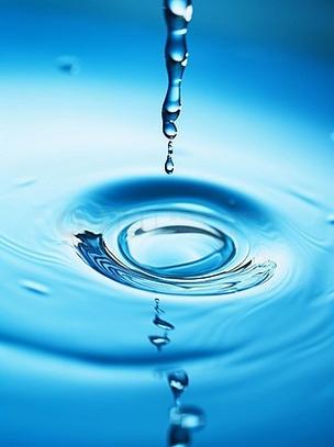 水滴涟漪图片