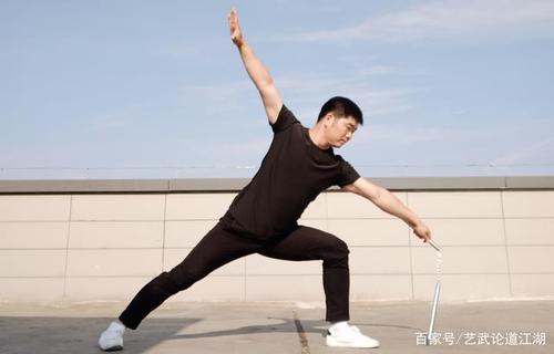 双截棍组合套路教学视频 双截棍组合套路教学视频