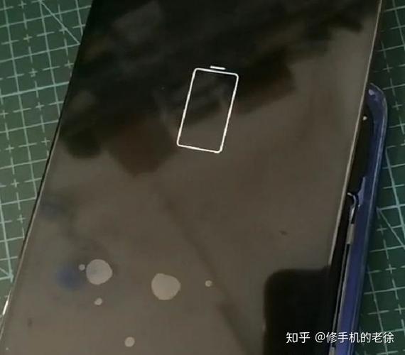 小米手机开机出现空白电池