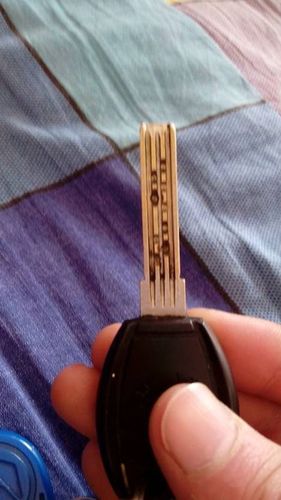 门钥匙丢了有照片能配吗