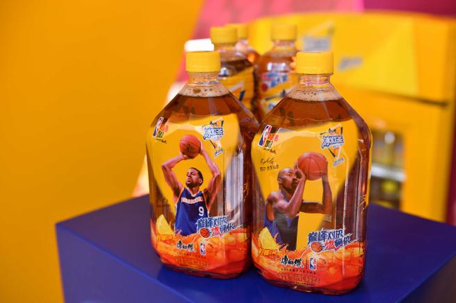 NBA巅峰对决荣耀券兑换码截图3