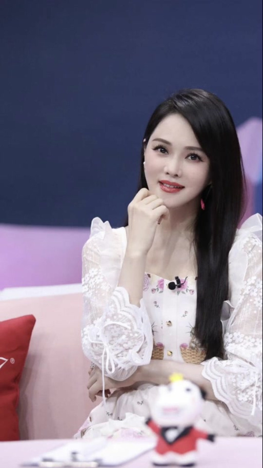 伊能静是做什么的