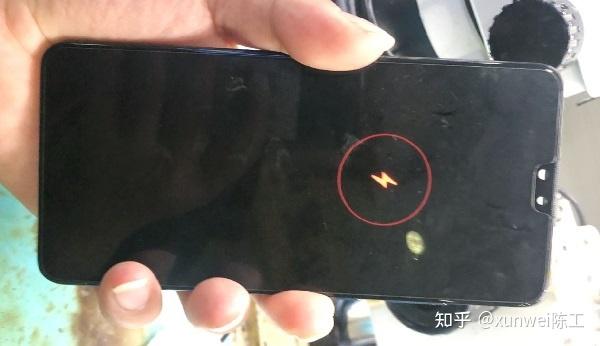 华为mate30频闪