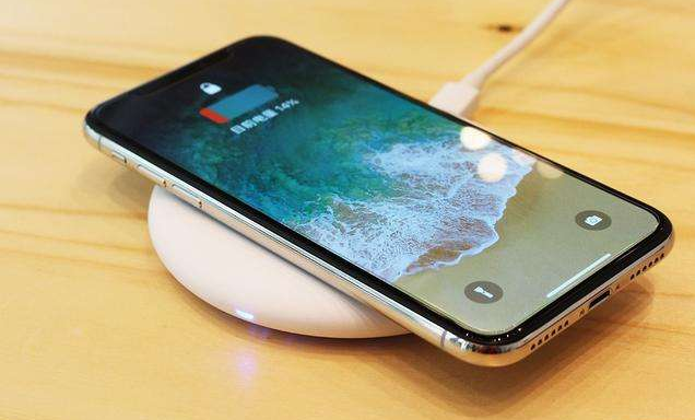 iPhone 充电慢
