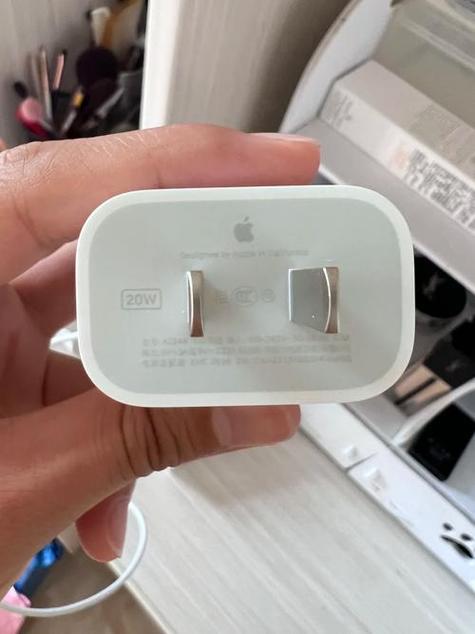 充电器图片