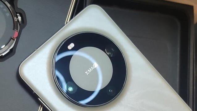 Mate60反向充电