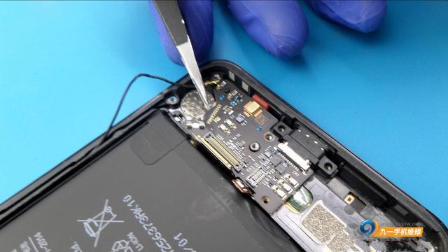 小米note3更换屏幕总成教程