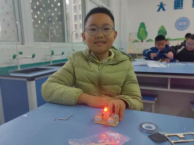 小学科学能量转换实验