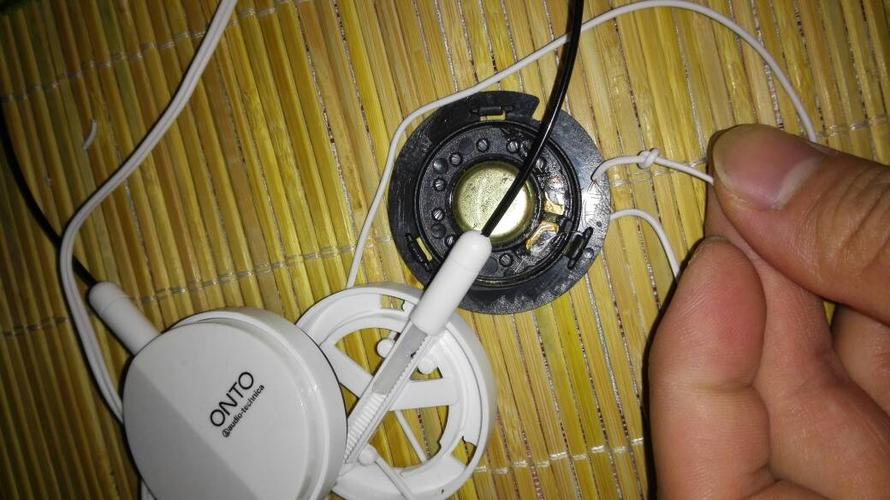耳机听筒内部线断了截图3