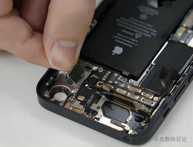 iphone xr 天线位置图