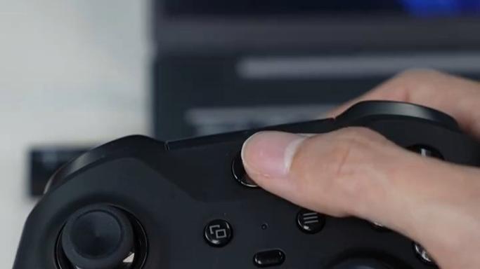 xbox无线接收器怎么连接手柄
