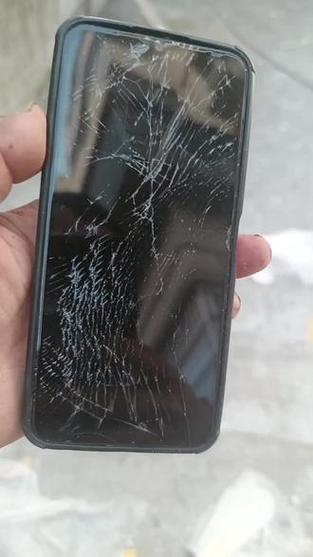 手机屏坏了手机还能用吗