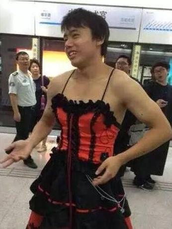男生喜欢穿女装是心理问题吗