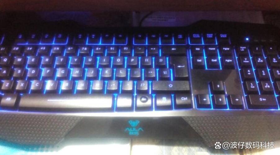win10关机后键盘灯亮