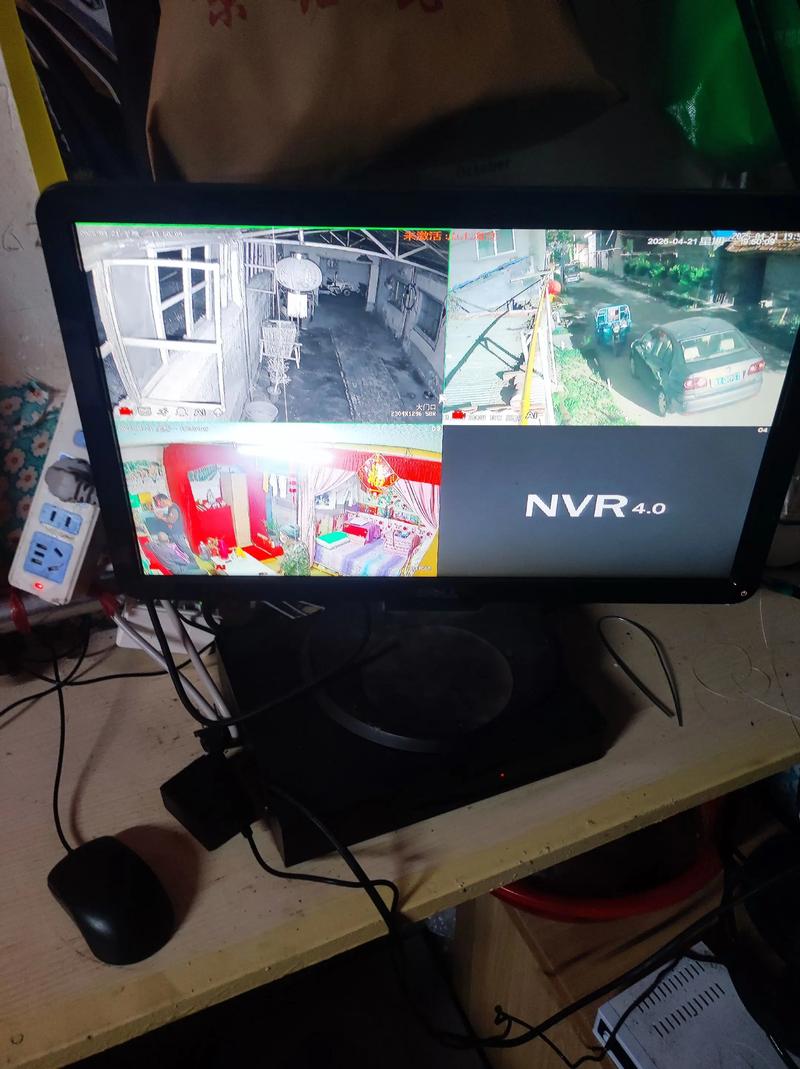 监控摄像头白天看不见晚上能看见