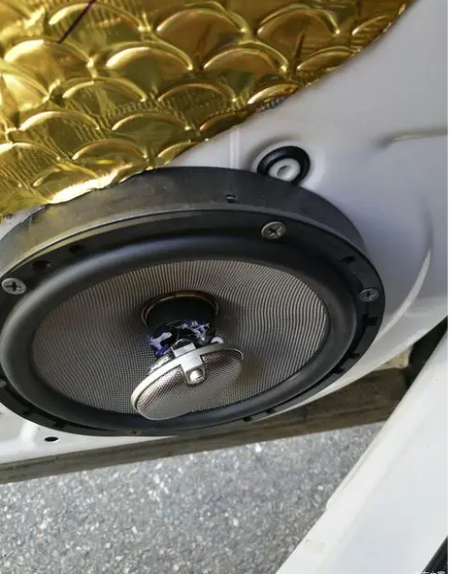 音箱有破音怎么解决