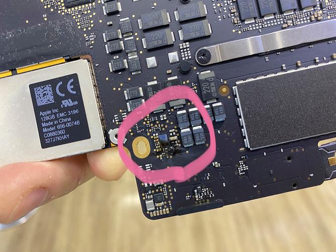 macbook关机可以充电吗