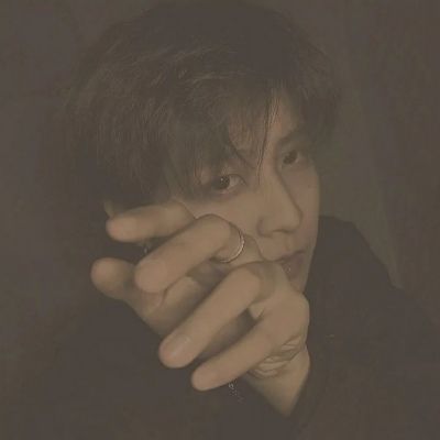 怀旧复古头像男