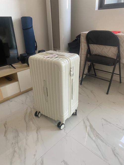 密码箱锁住了