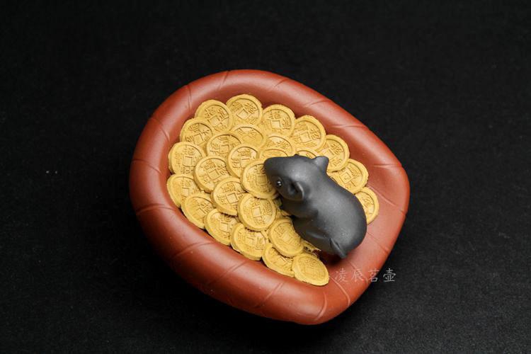 老鼠数铜钱什么寓意