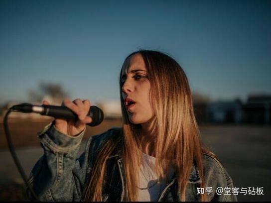 怎么让照片唱歌