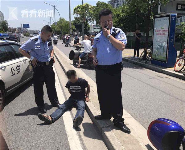 警车出动抓小偷截图3